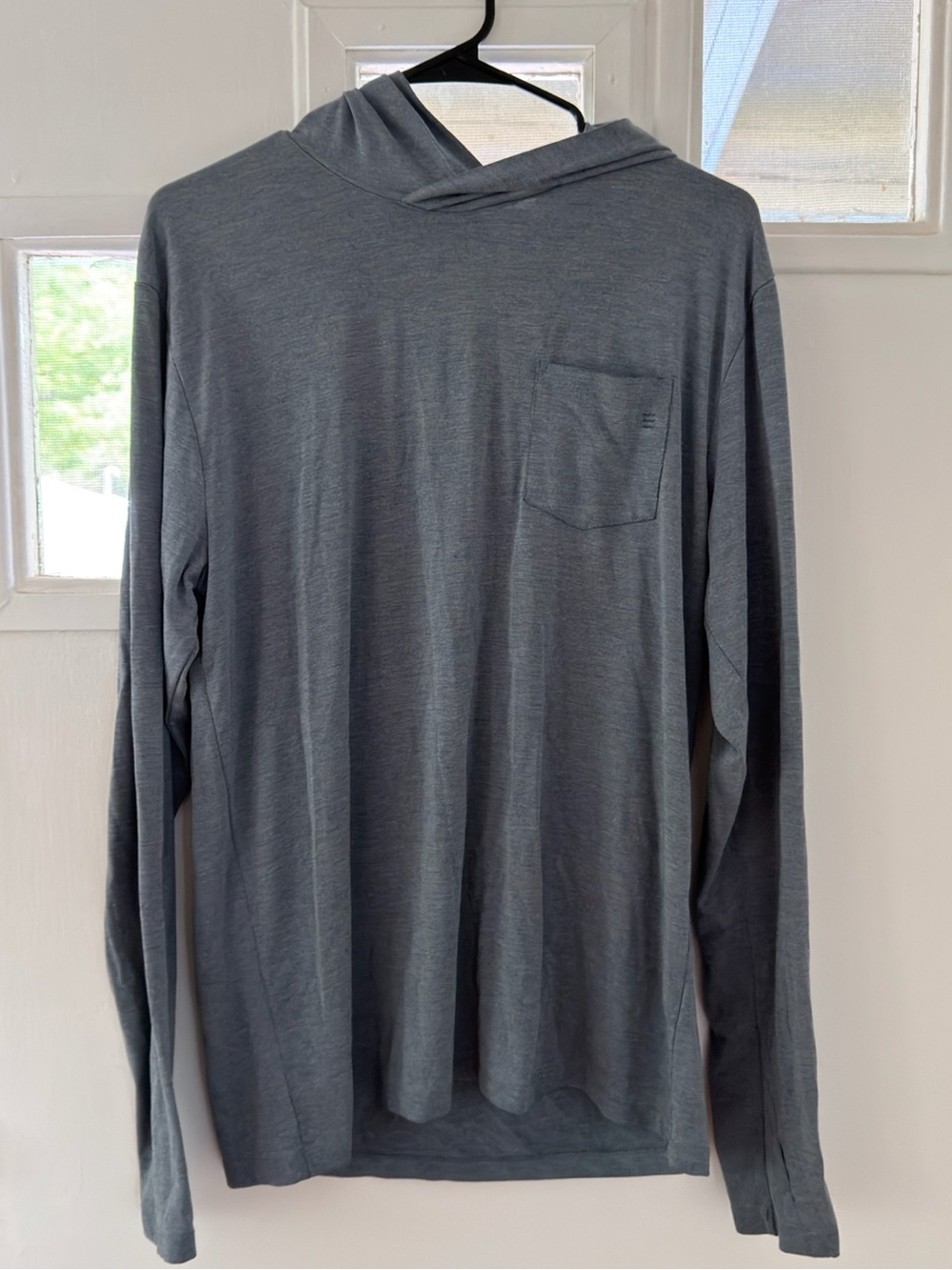 FreeFly Men's Long-Sleeve Hooded Pocket Shirt - Slate Gray
